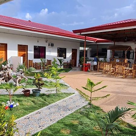 Babas Guesthouse Moalboal Buitenkant foto
