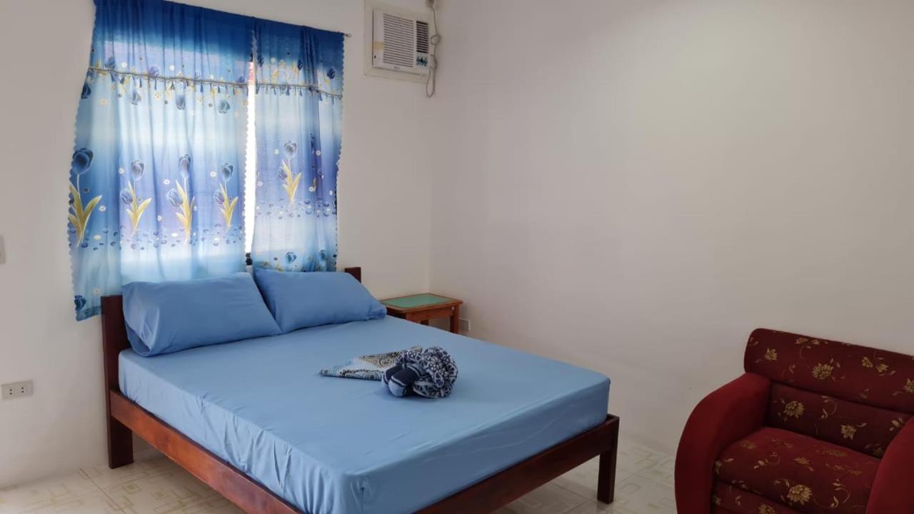 Babas Guesthouse Moalboal Buitenkant foto