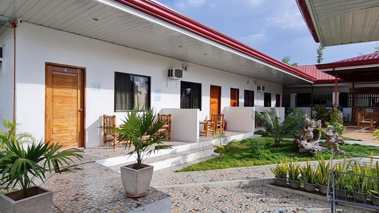 Babas Guesthouse Moalboal Buitenkant foto