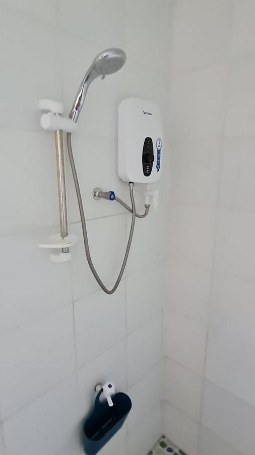 Babas Guesthouse Moalboal Buitenkant foto