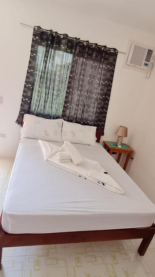 Babas Guesthouse Moalboal Buitenkant foto