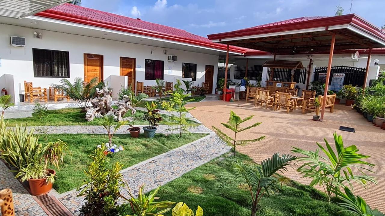 Babas Guesthouse Moalboal Buitenkant foto