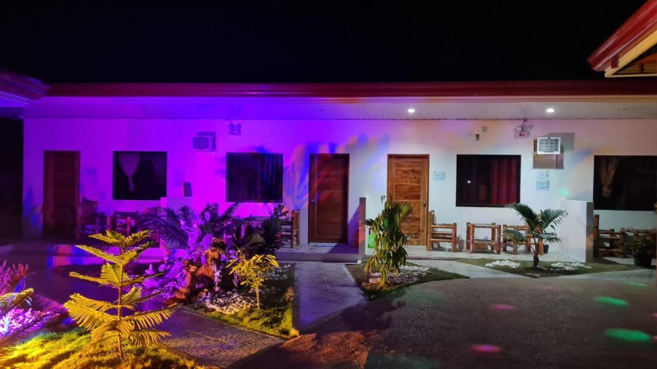 Babas Guesthouse Moalboal Buitenkant foto